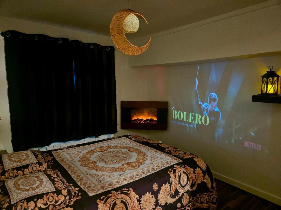 אוקזר "Studio Cinema" מראה חיצוני תמונה